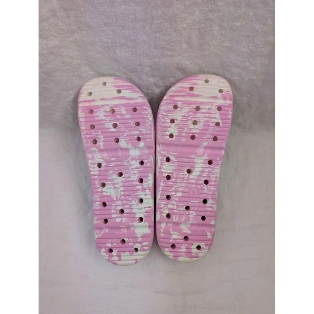 Art class girls size youth 5 pink and white marble Edie slides, chunky new, P8
